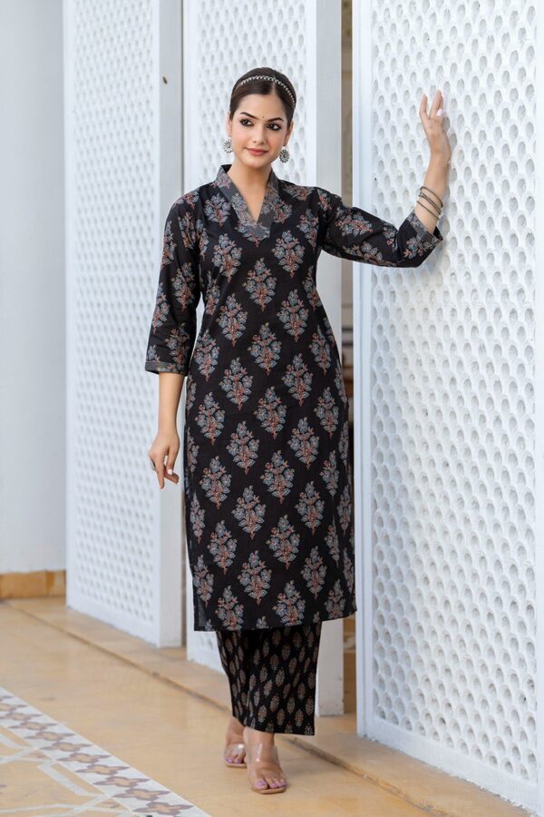 Women's Cotton Kurti & Pant Set - Image 3