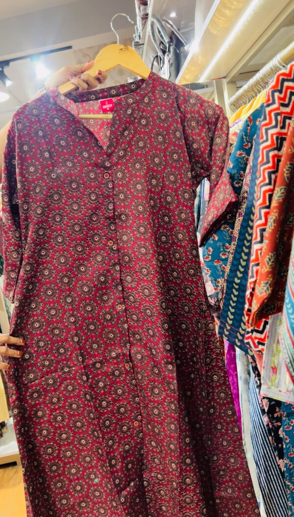 Women's Cotton Straight Kurti - Image 2