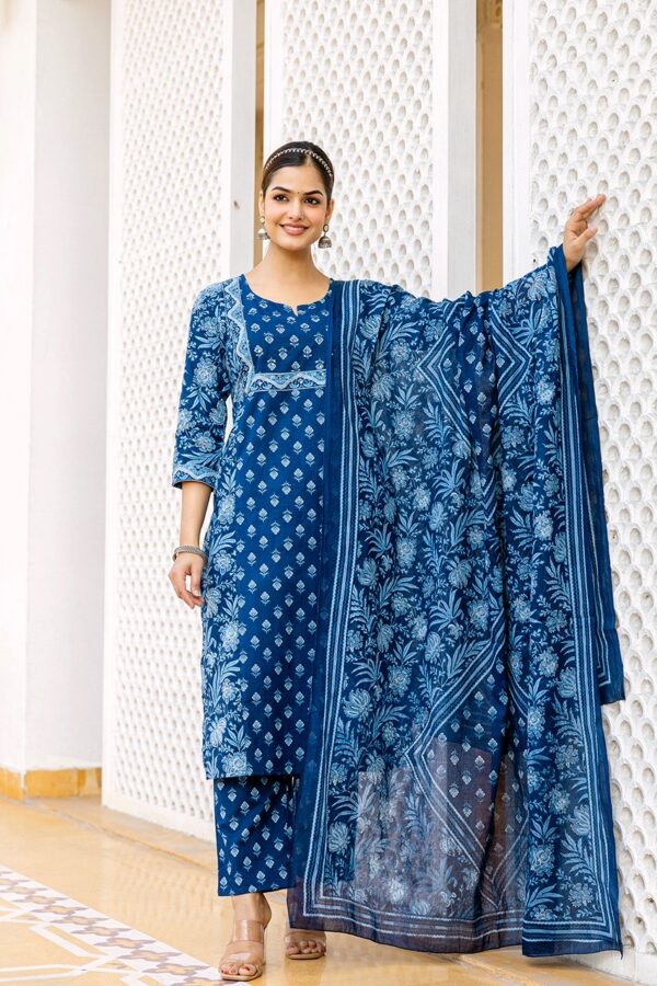 Women's Cotton Kurti Pant Dupatta Set - Image 3