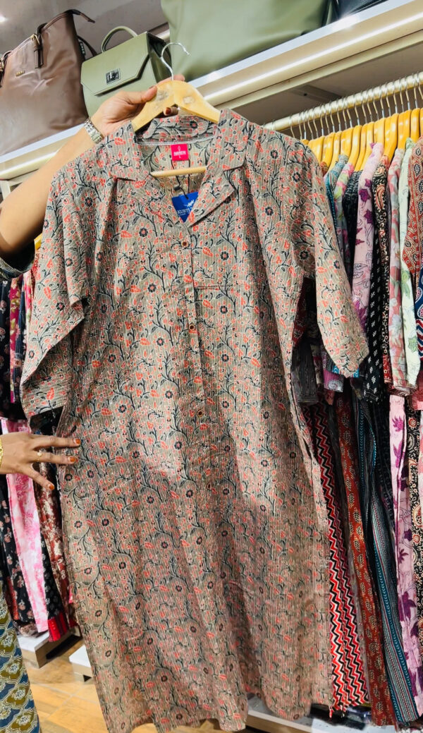 Women's Cotton Straight Kurti (Shirt collar) - Image 3