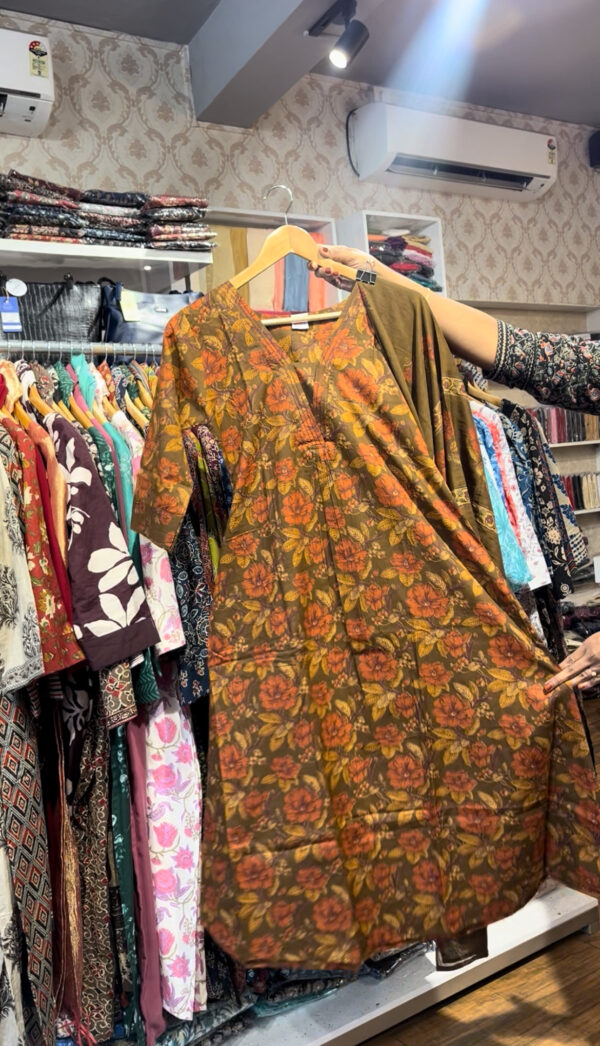Women's Aline Cotton Kurti Pant Dupatta Set - Image 2
