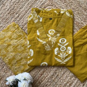 Women's Cotton Straight Kurti Pant Dupatta set