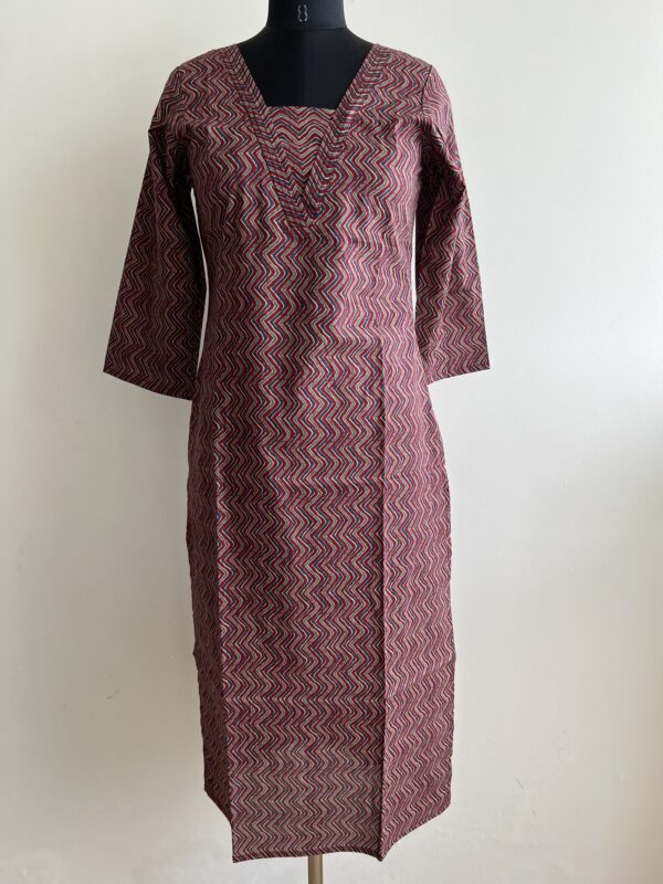 Women's Cotton Straight Kurti - Image 3