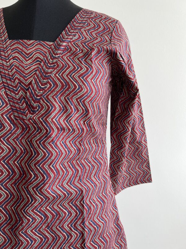 Women's Cotton Straight Kurti - Image 2