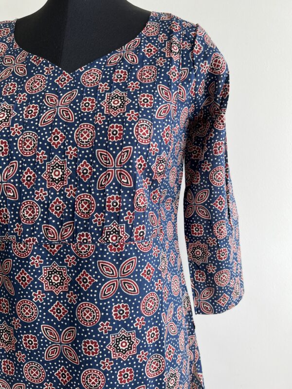 Women's Cotton Straight Kurti - Image 3