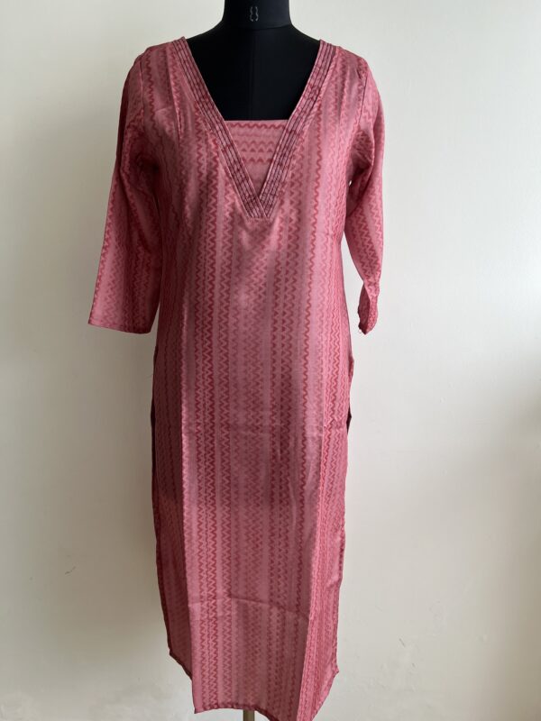 Women's Cotton Straight Kurti - Image 3