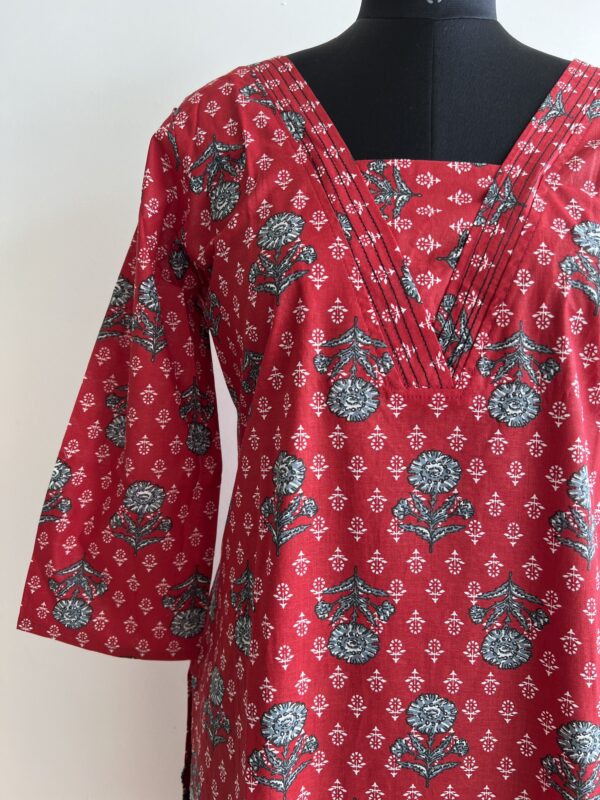 Women's Cotton Straight Kurti - Image 3
