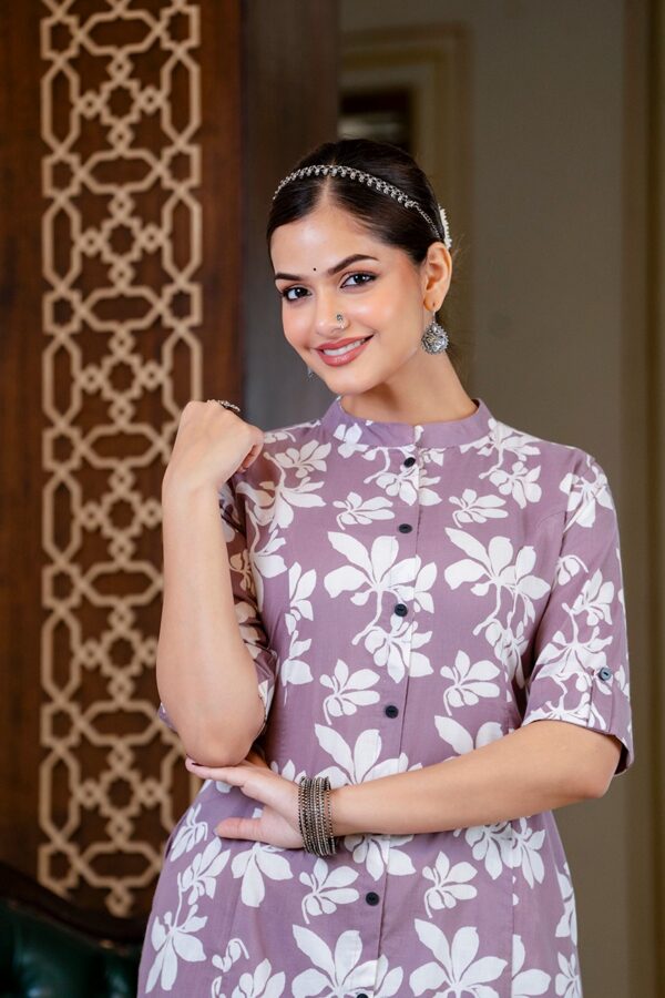 Women's Cotton Kurta & Pant Set - Image 3