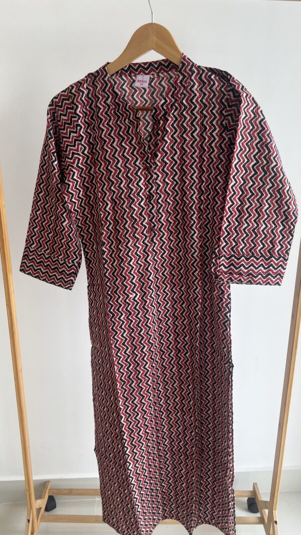 Women's Cotton Straight Kurti - Image 3