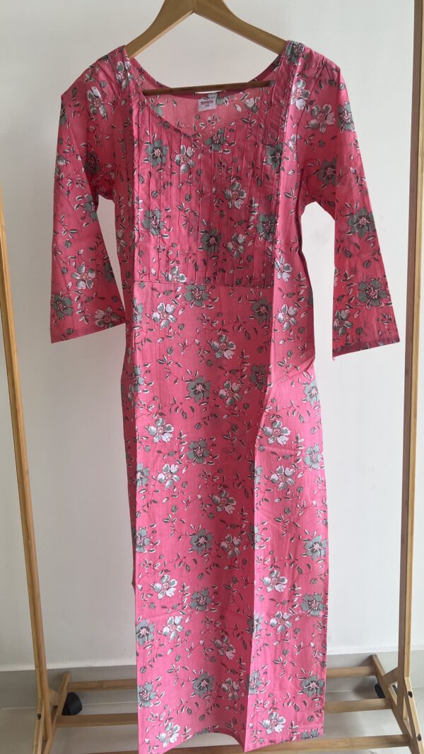 Women's Cotton Straight Kurti - Image 3