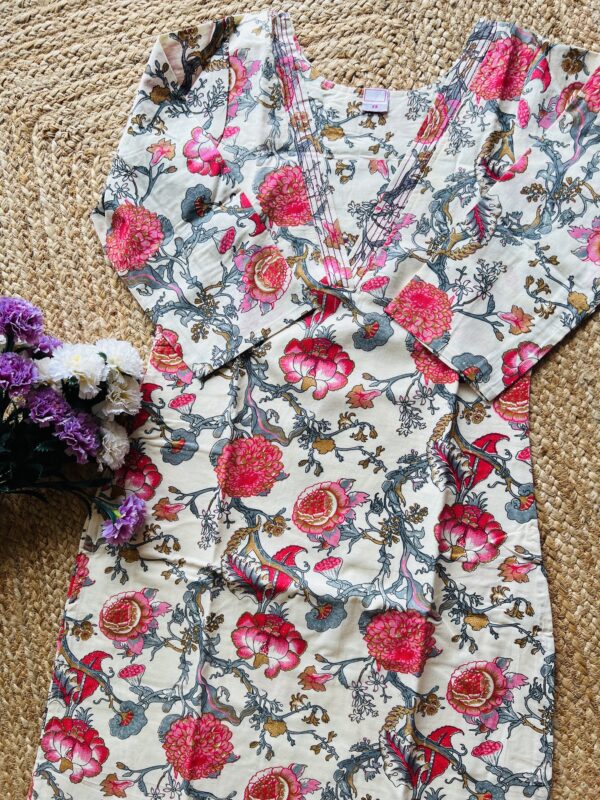 Women's Cotton Straight Kurti with lining - Image 2