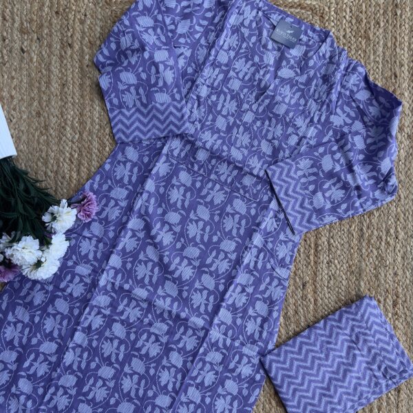 Women's Straight Cotton Kurti & Pant set - Image 3