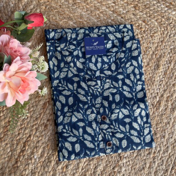 Women's Cotton Straight Kurti without Lining