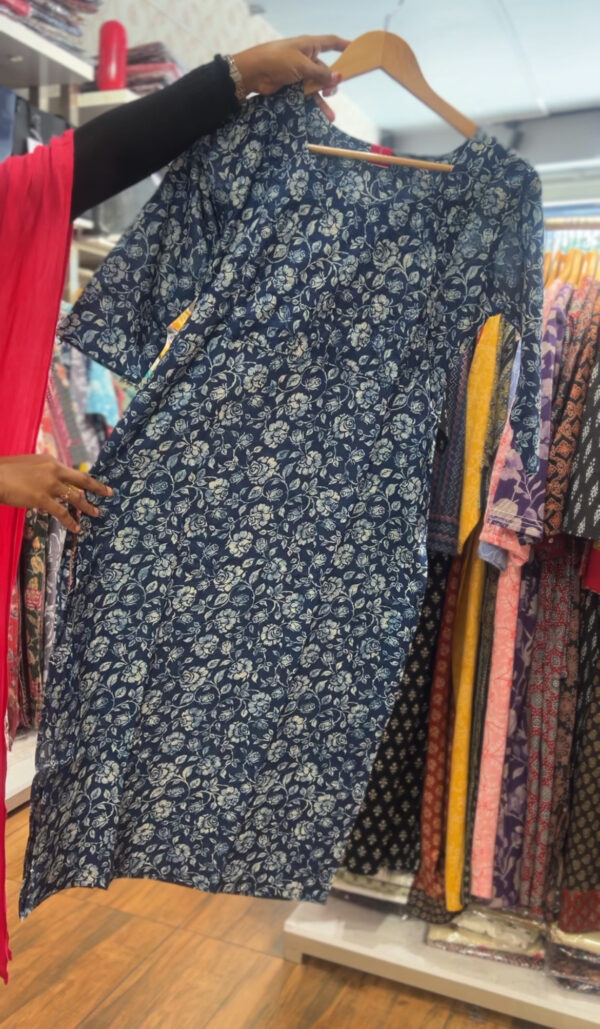 Women's Cotton Straight Kurti - Image 3