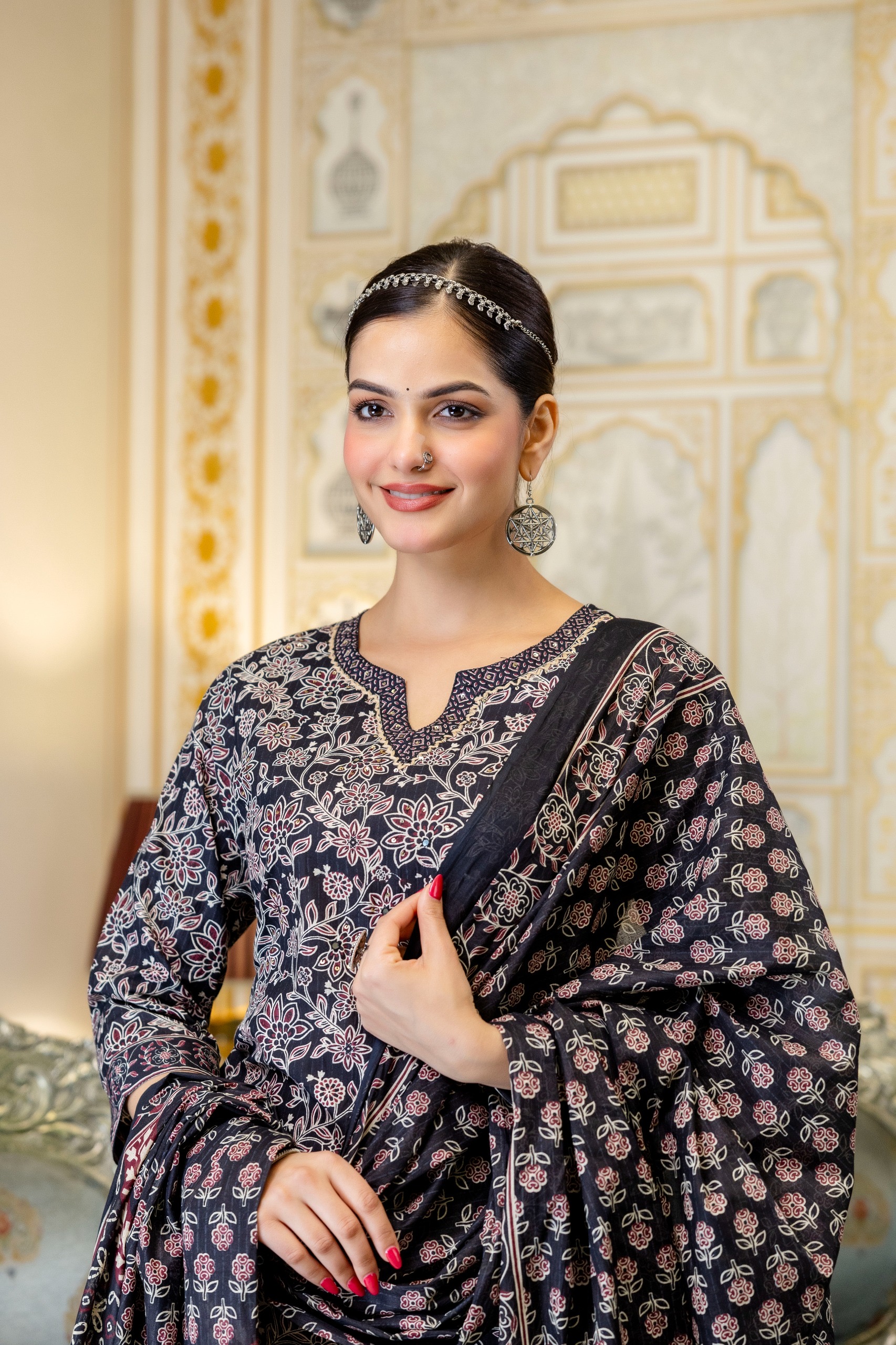 Women's Straight Cotton Kurti Pant Dupatta Set - Image 3