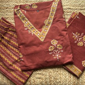Women's Straight Cotton Kurti Pant Dupatta Set