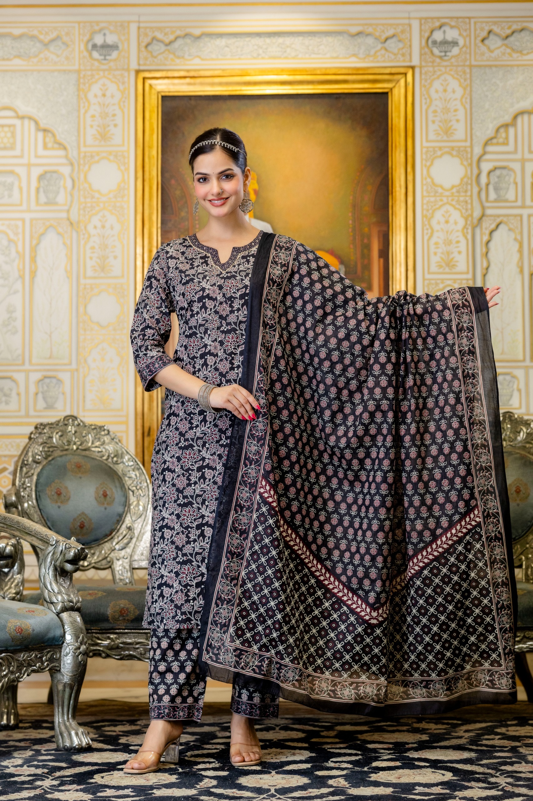Women's Straight Cotton Kurti Pant Dupatta Set - Image 2