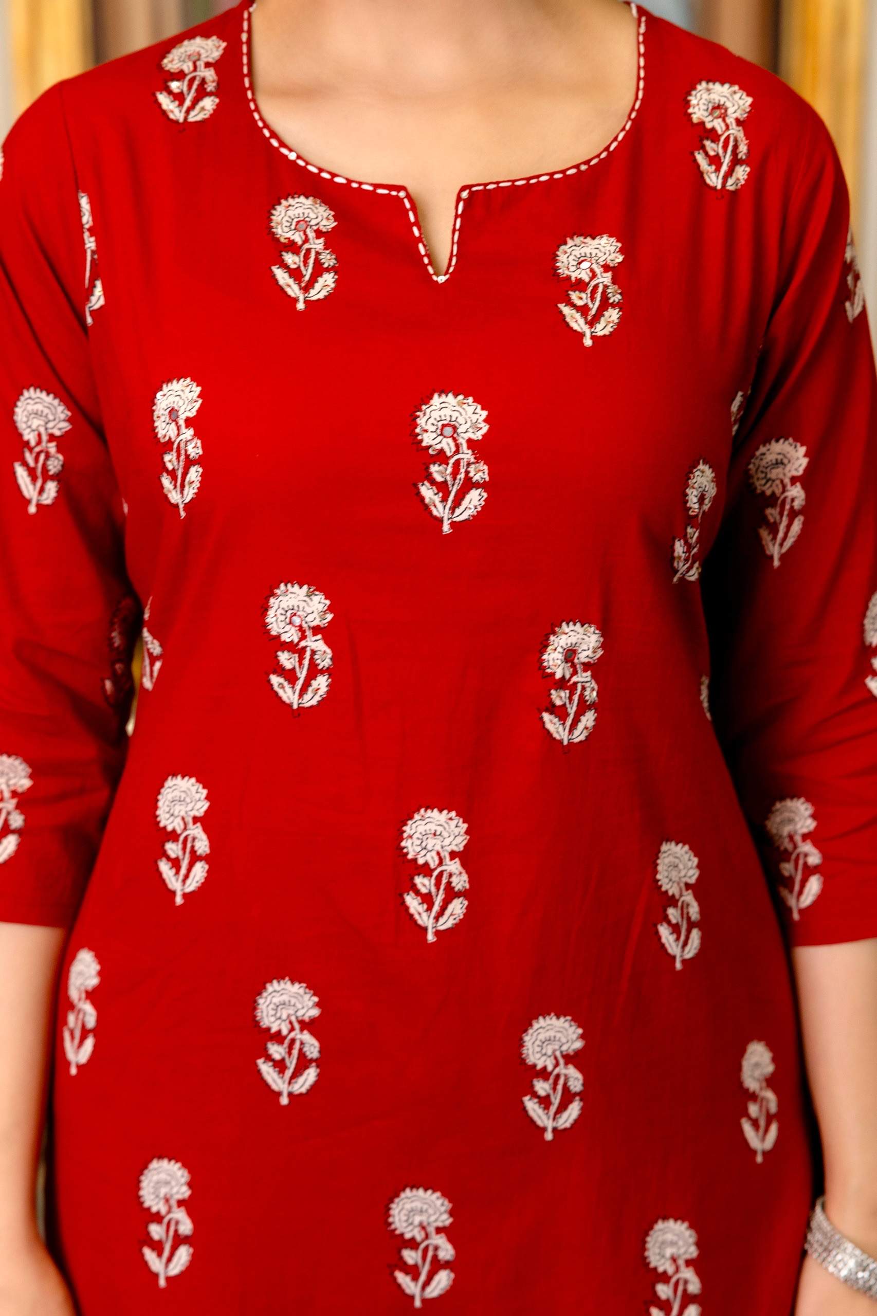 Women's Straight Cotton Kurti Pant Dupatta Set - Image 2