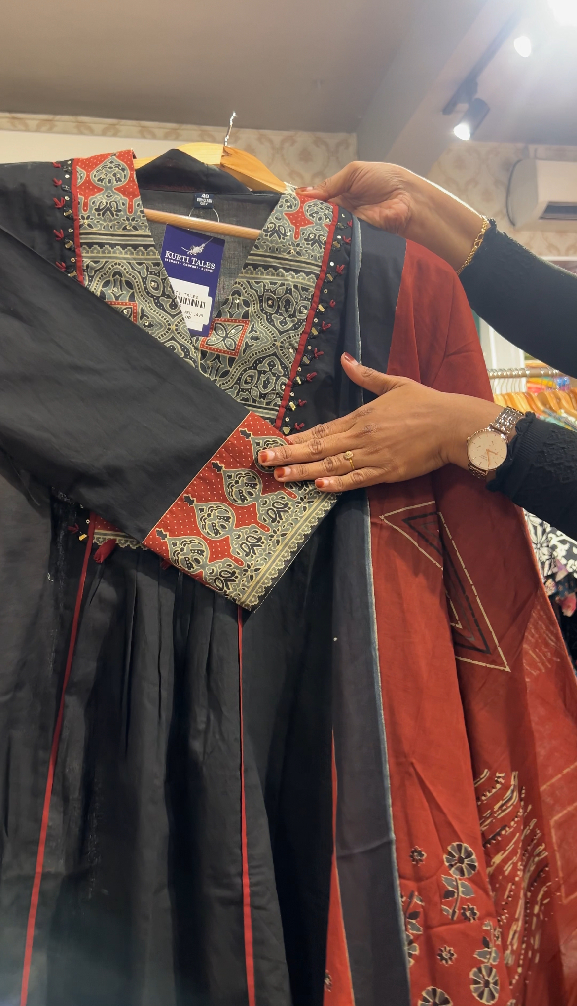 Women's Straight Cotton Kurti Pant Dupatta Set - Image 3